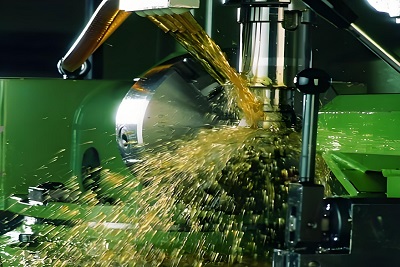 Customer Case Studies：Green cutting fluid